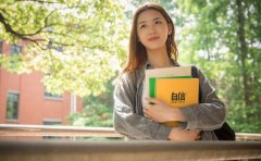 2025留学中介收费趋势：英美澳