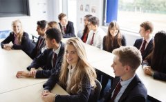 英国留学中介怎么选 杭州学长学姐经验分享